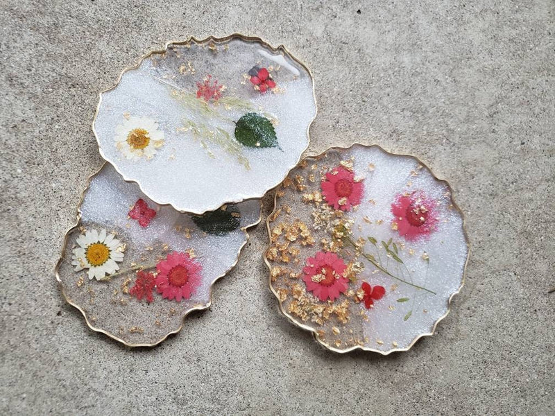 Ethereal Mirrors Are Adorned With Pressed Flowers and Resin Art